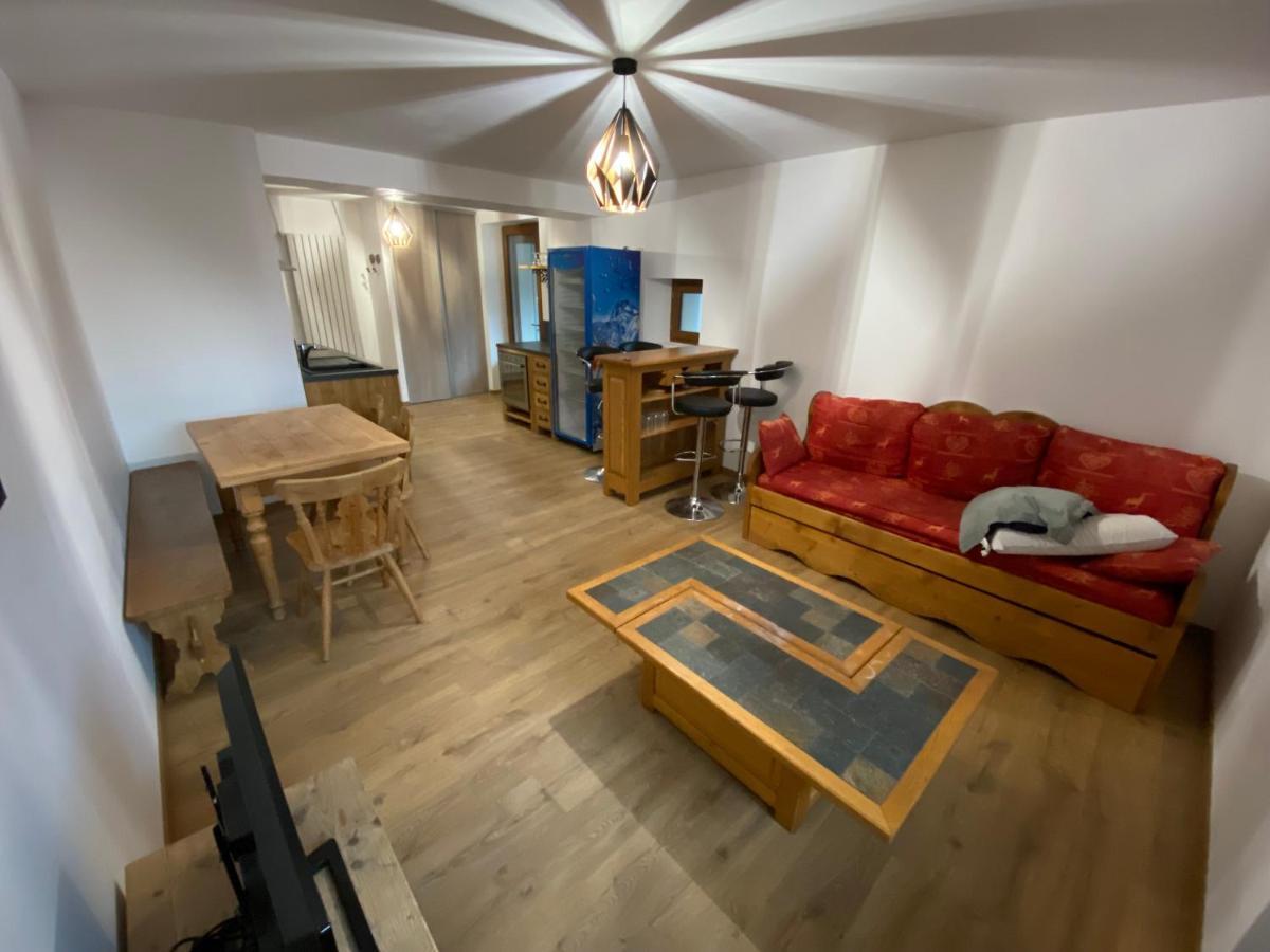 Appartement 75M2 Duplex Au Coeur Du Village De Queige Exteriör bild